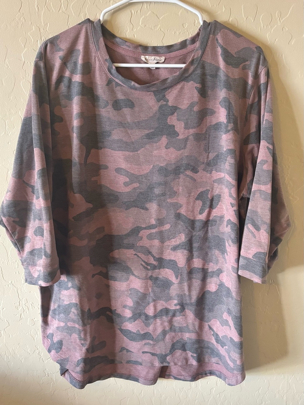 Jane and Delancey Relaxed Pink & Gray Camo 3/4 Sleeve Tunic 2X